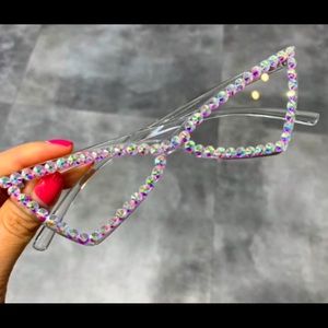 Designer Bonnets & Durags. Cat Eye Glasses .